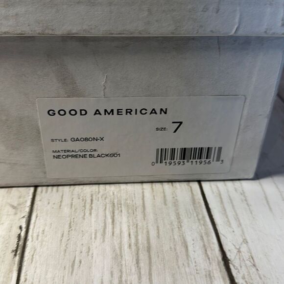 Good American Women’s Black Neoprene Pointy Toe Strappy Clear Heel Shoes size 7 - Picture 10 of 11